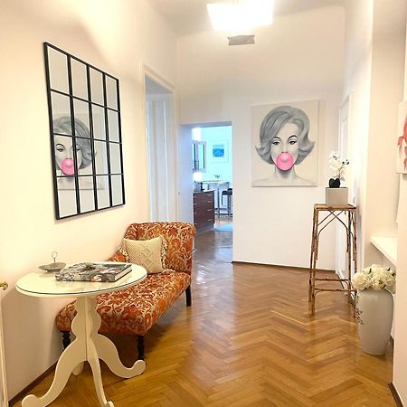 Charmante Innenstadtwohnung Виена Екстериор снимка